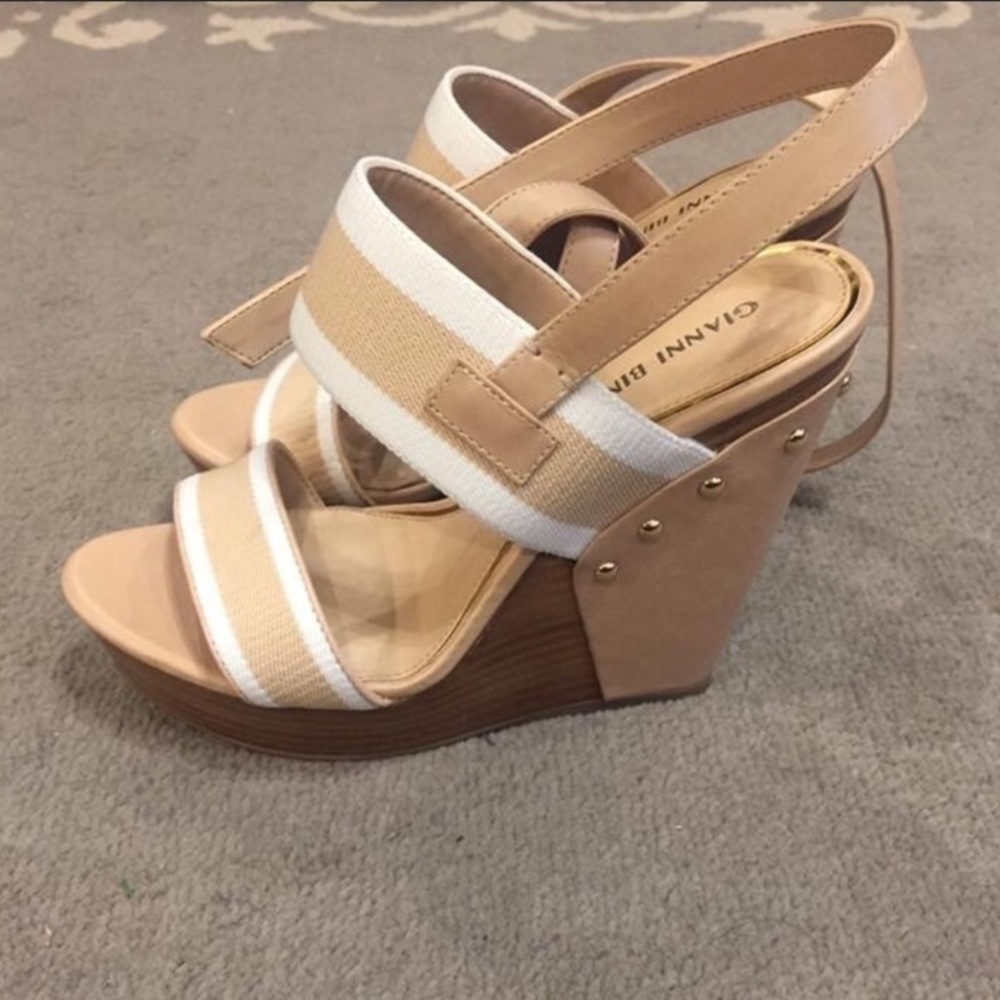 Gianni Bini Wedges